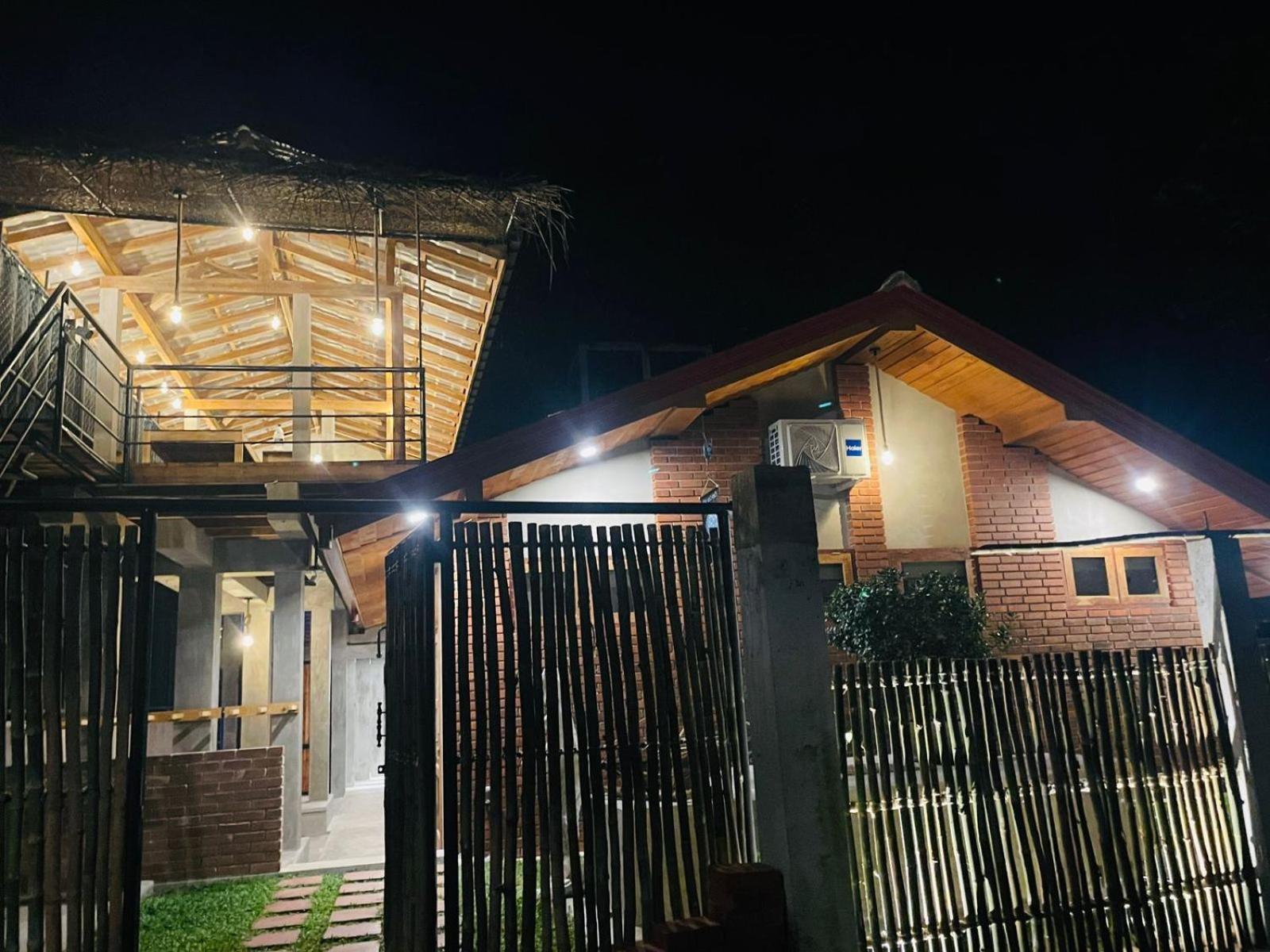 Bappa'S Place Dikwella Bagian luar foto